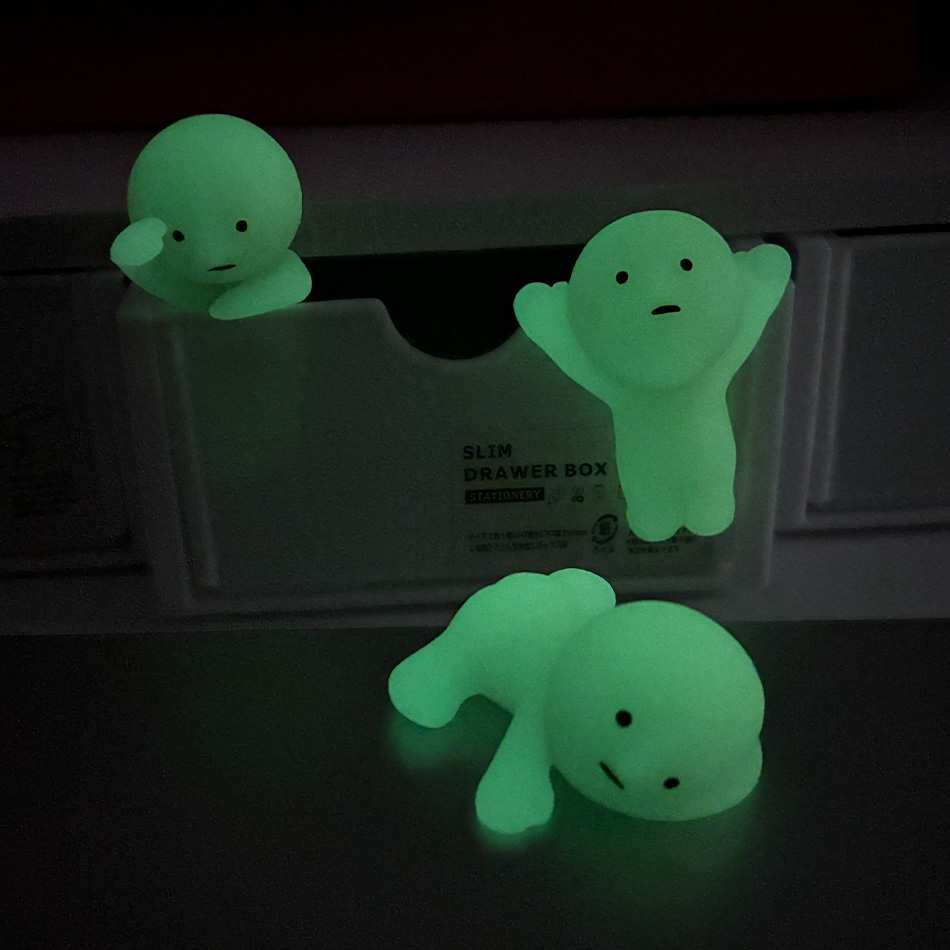 Glow Decorative Mini Figures B - Phone Accessories Sonny Angel ulasan dan harga