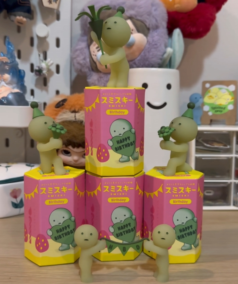Sonny Angel Smiski Birthday Se - Phone Accessories Sonny Angel ulasan dan harga